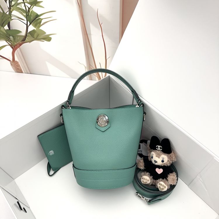 95新/摩奈/C536390562/包包