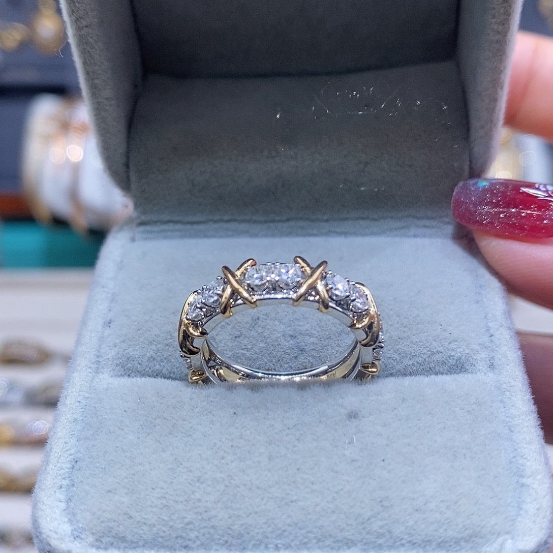 戒指/指环18K金镶嵌钻石黄白双色十六石戒指