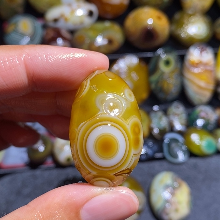 玛瑙/玉髓珠宝奇石未镶嵌