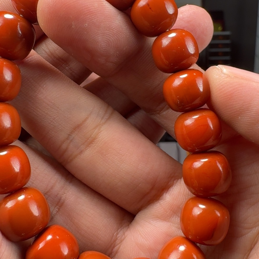 南红玛瑙柿子红老型手串11➕mm未镶嵌