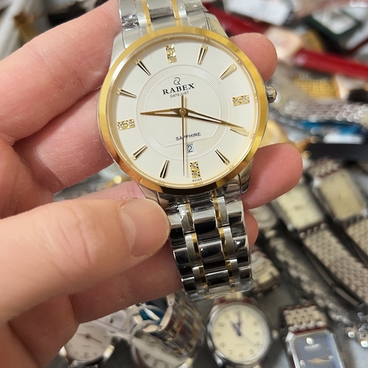 云***步钢牛皮（革）钢石英机芯