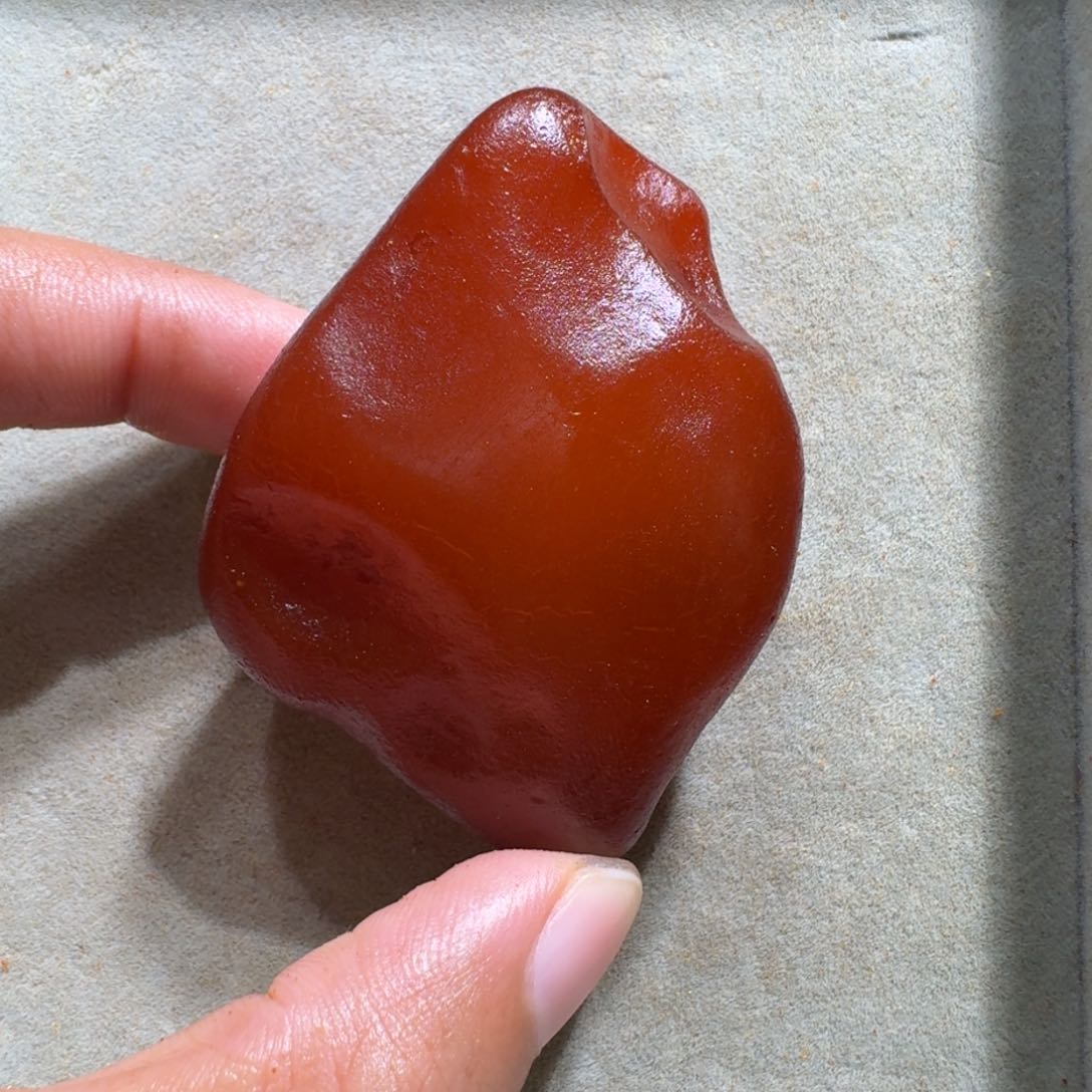 未镶嵌定制琥珀户**哥定制