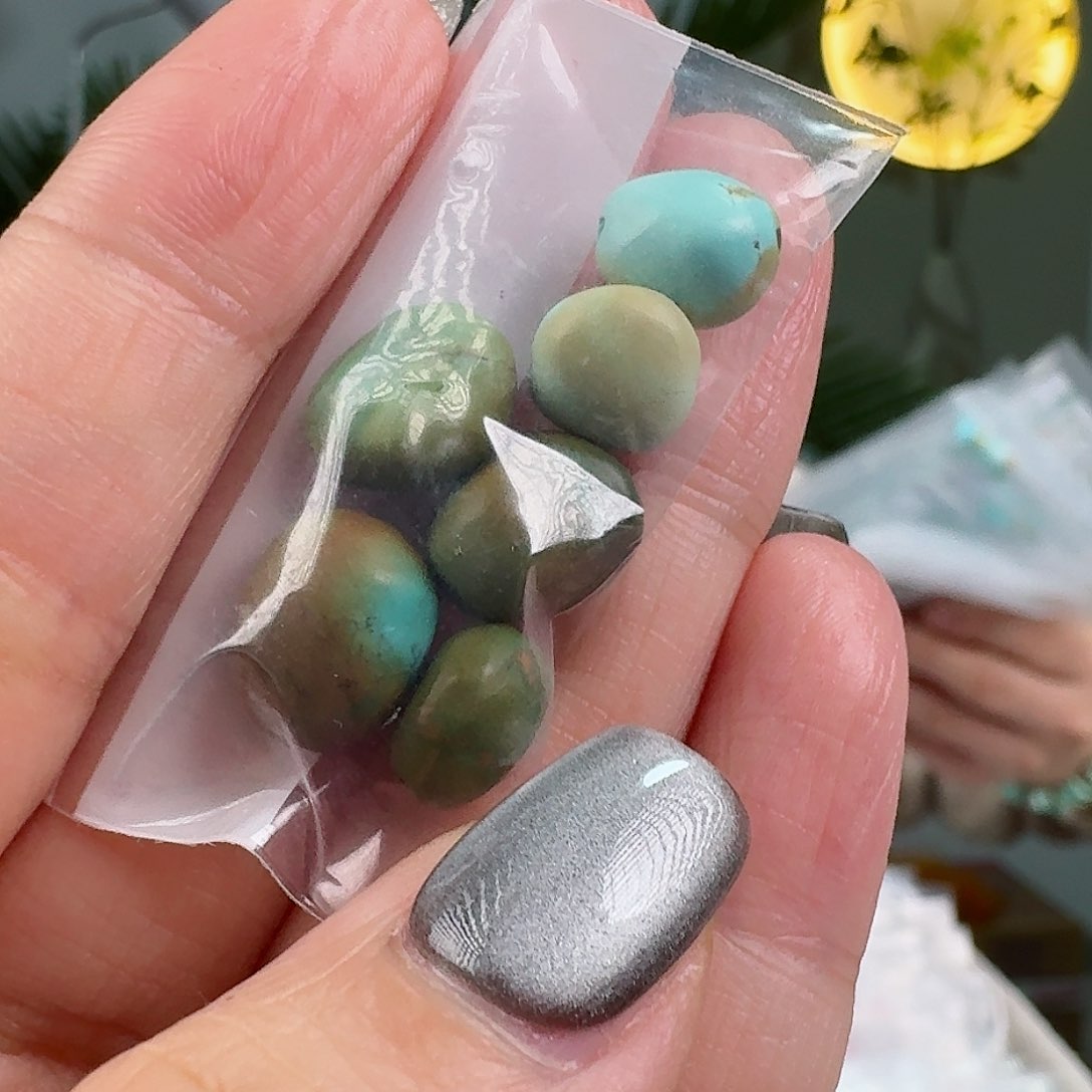 绿松石珠宝奇石未镶嵌