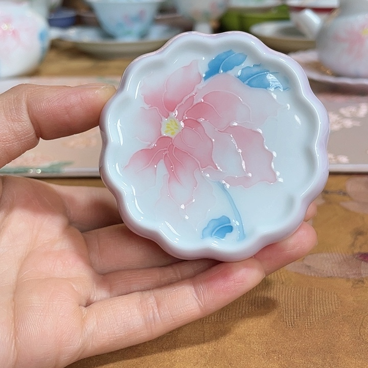 【闪购商品】国色惊城云朵盖置哈哈哈