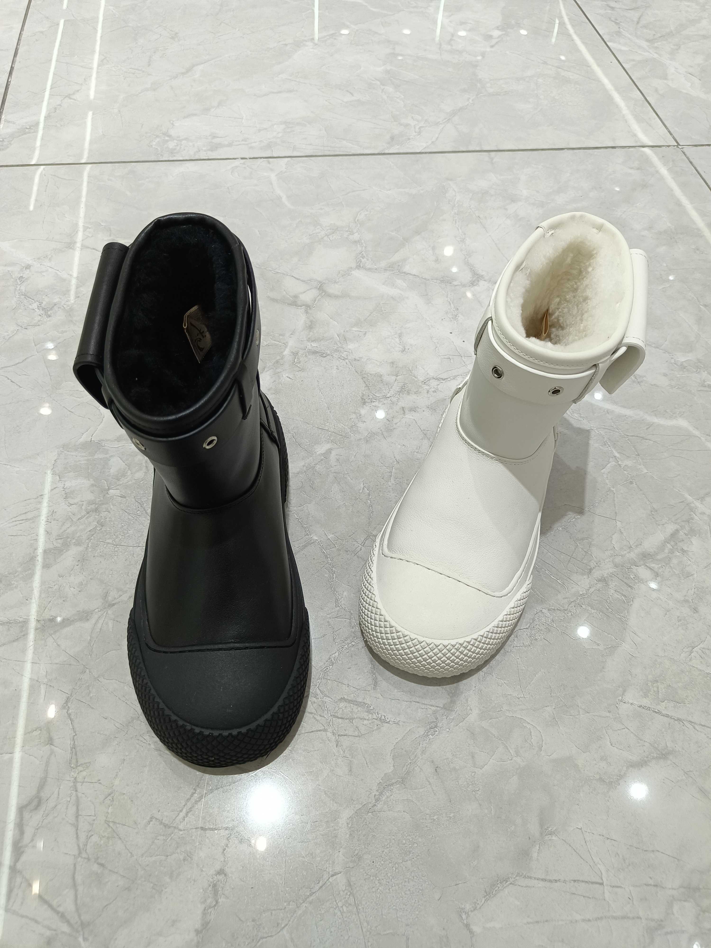 2025年品牌女鞋冬季新款真皮厚底圆头加绒保暖防滑时尚百搭雪地靴