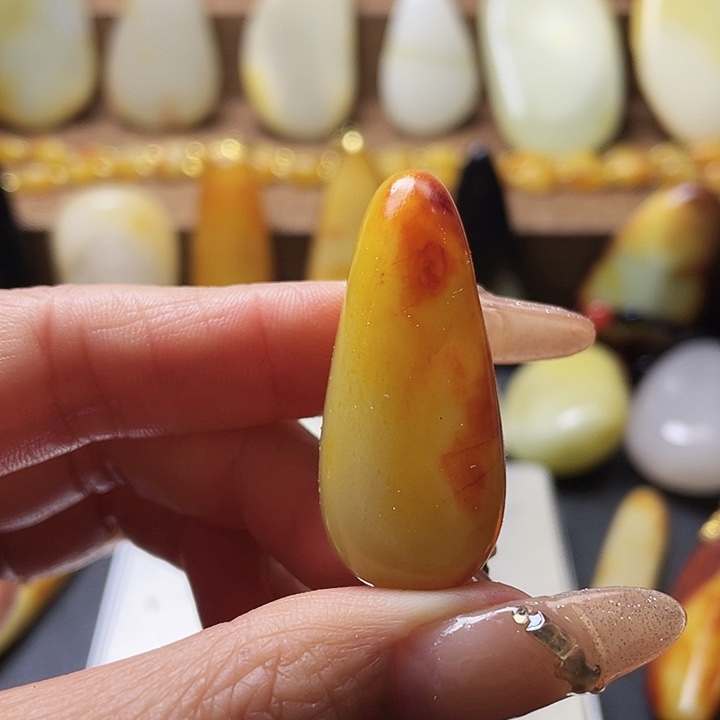 和田玉颈饰足银镶嵌