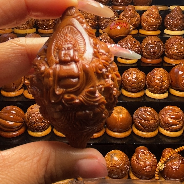 ～***～橄榄核把件橄榄雕刻