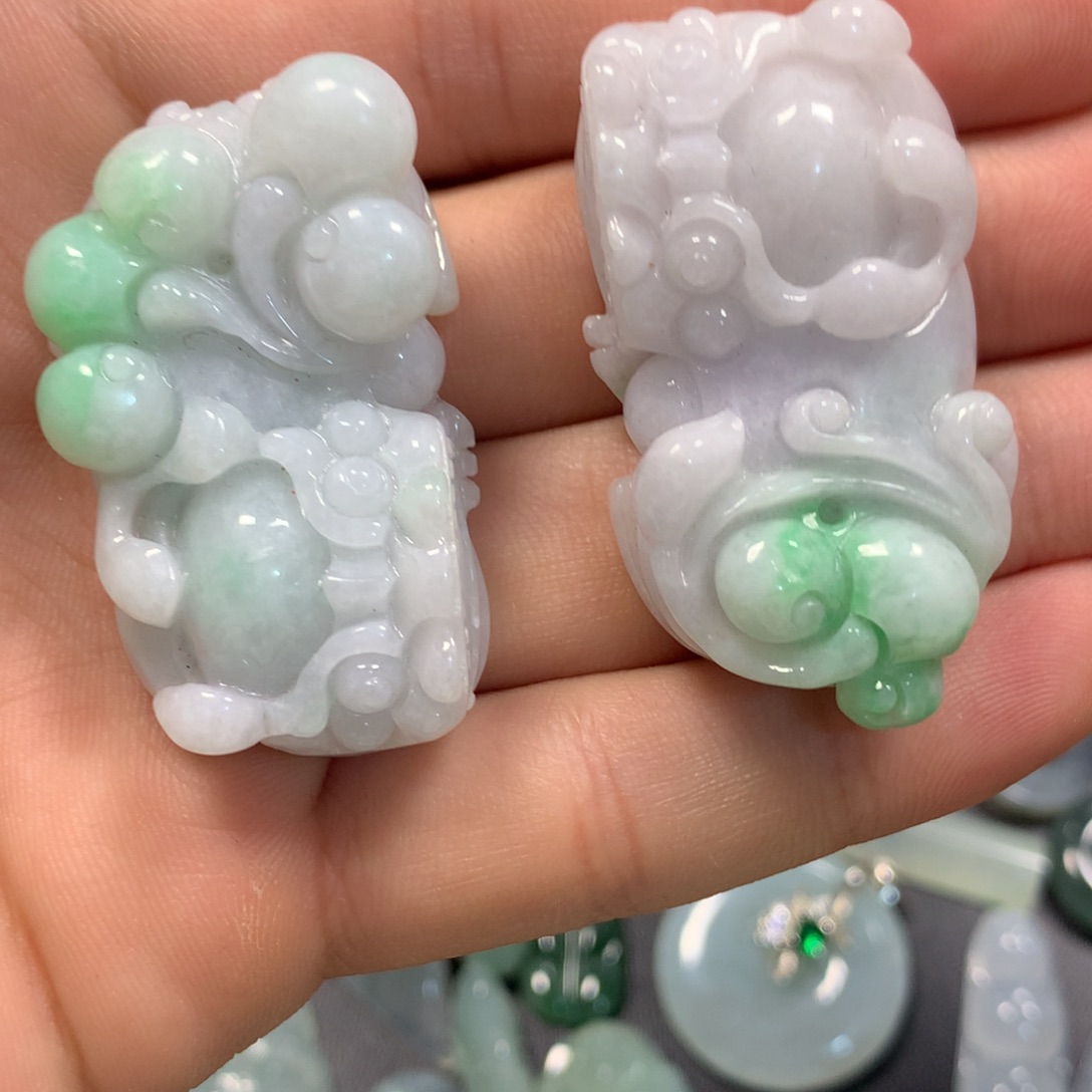 翡翠裸石多样性发货发其一