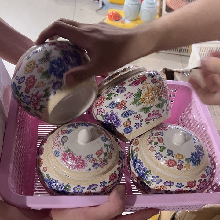 各种器型高档陶瓷茶叶罐储物罐密封罐储茶罐家用防潮