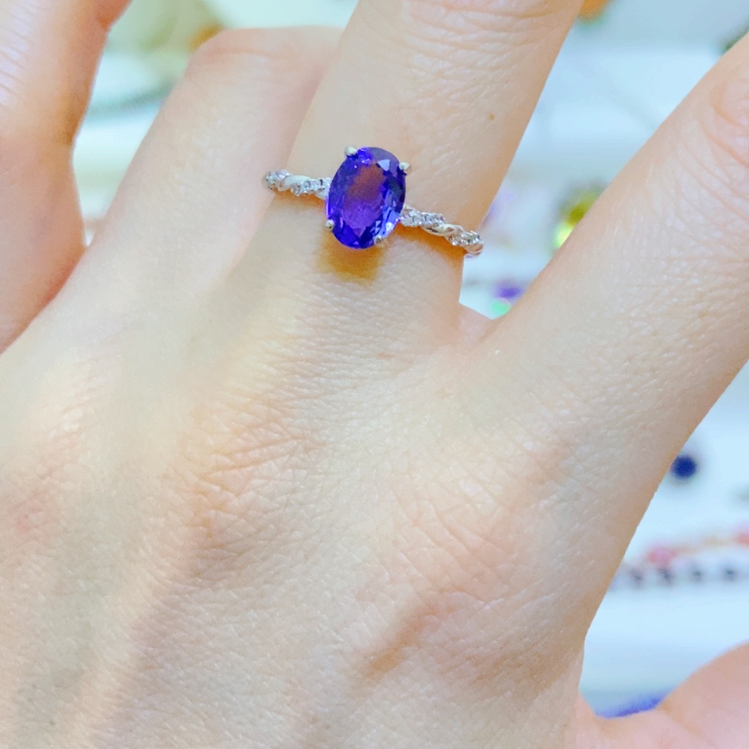 银S925镶嵌戒指坦桑石