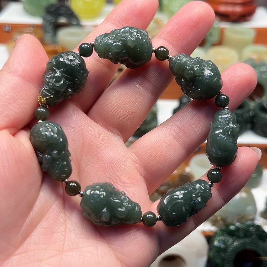 和田玉（糖玉）未镶嵌手链