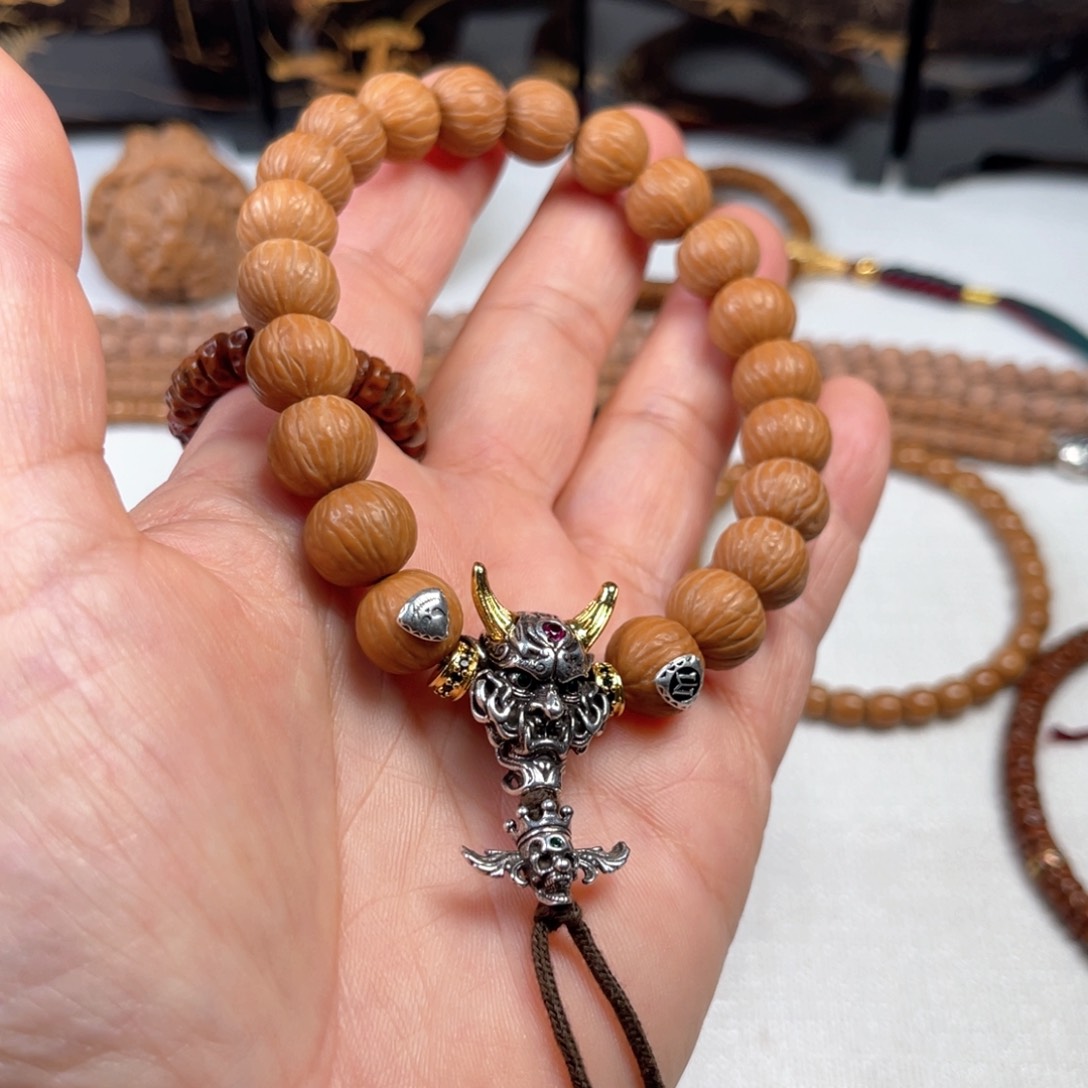 猴头核桃吊坠2445666667778888