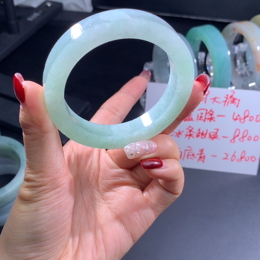 定制翡翠翡翠手镯未镶嵌