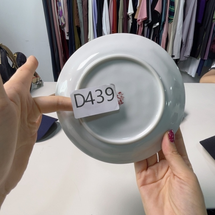 瓷片439卡其色。。。。。。。。。。。。。。。。。。