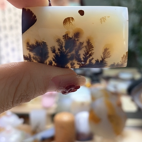 玛瑙/玉髓颈饰未镶嵌
