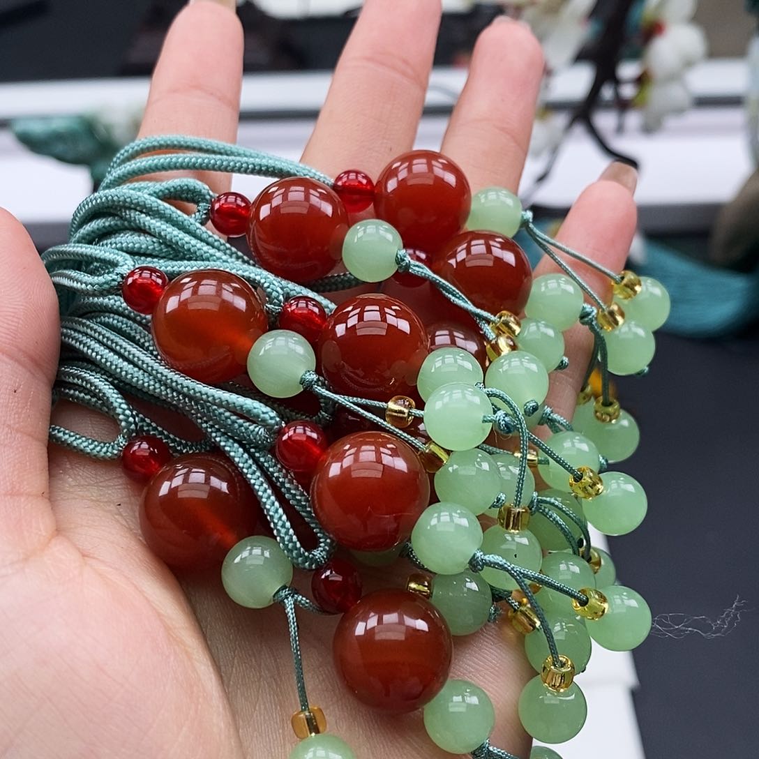 玛瑙/玉髓颈饰合金玛瑙