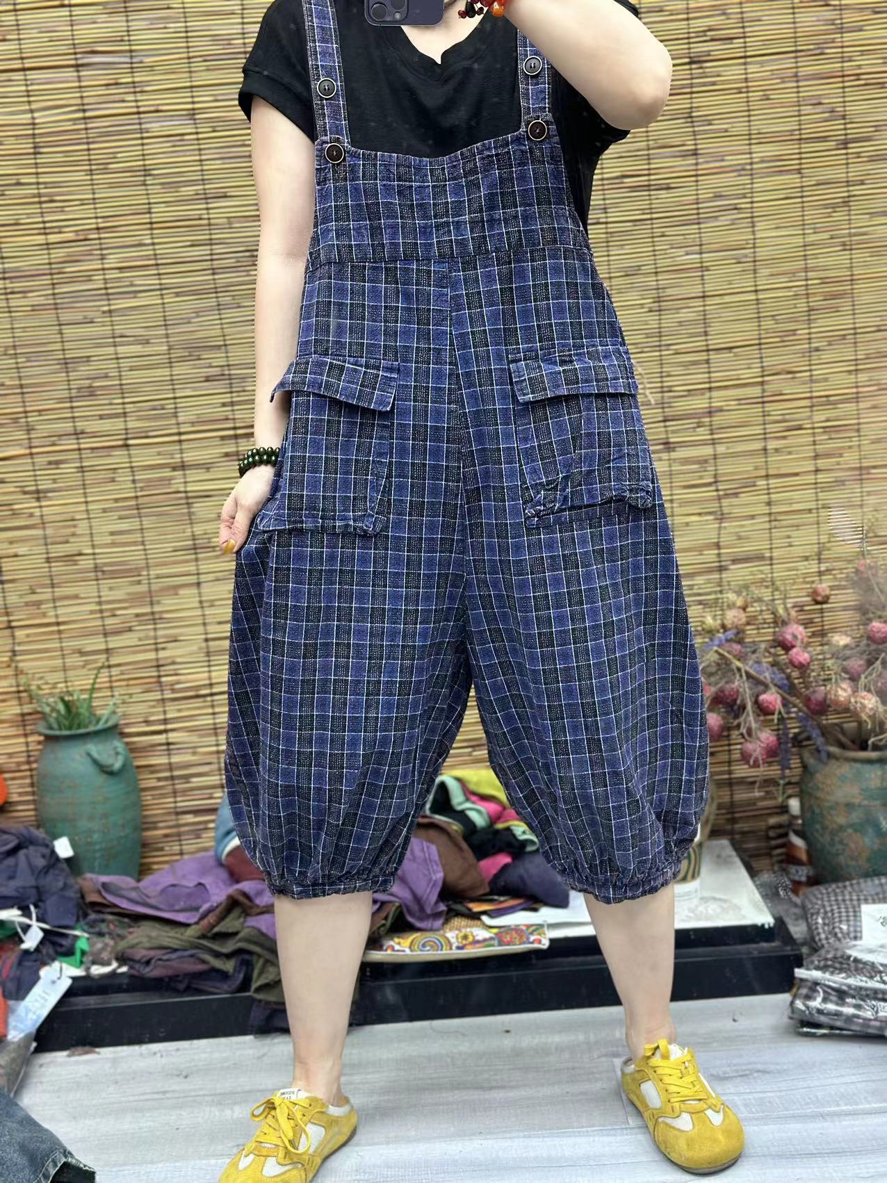 HY    格子两个翻边口袋背带裤