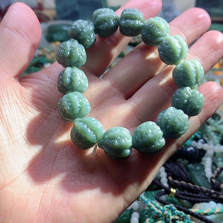 未镶嵌和田玉挂件缘**3