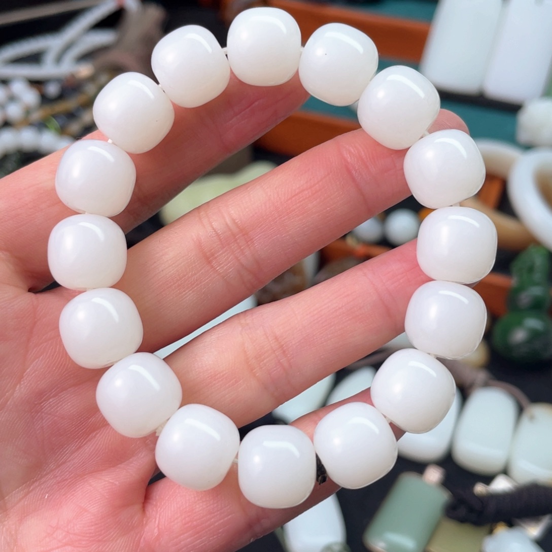 和田玉手链未镶嵌