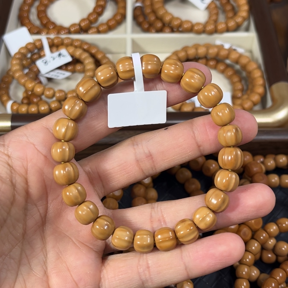 手串猴头核桃9.5小鲨鱼微瑕