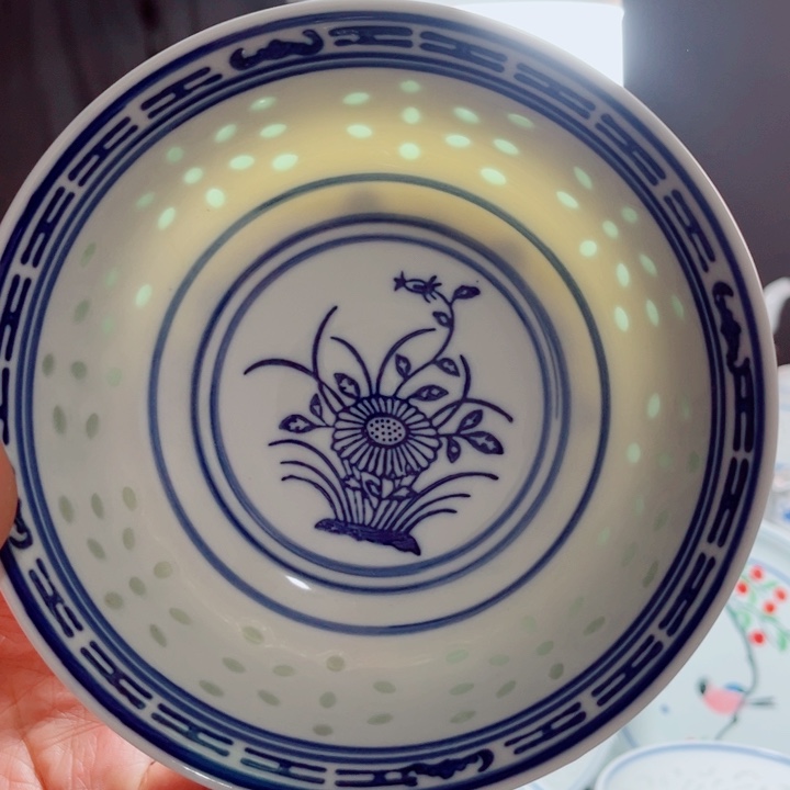 青花玲珑6寸面碗兰花