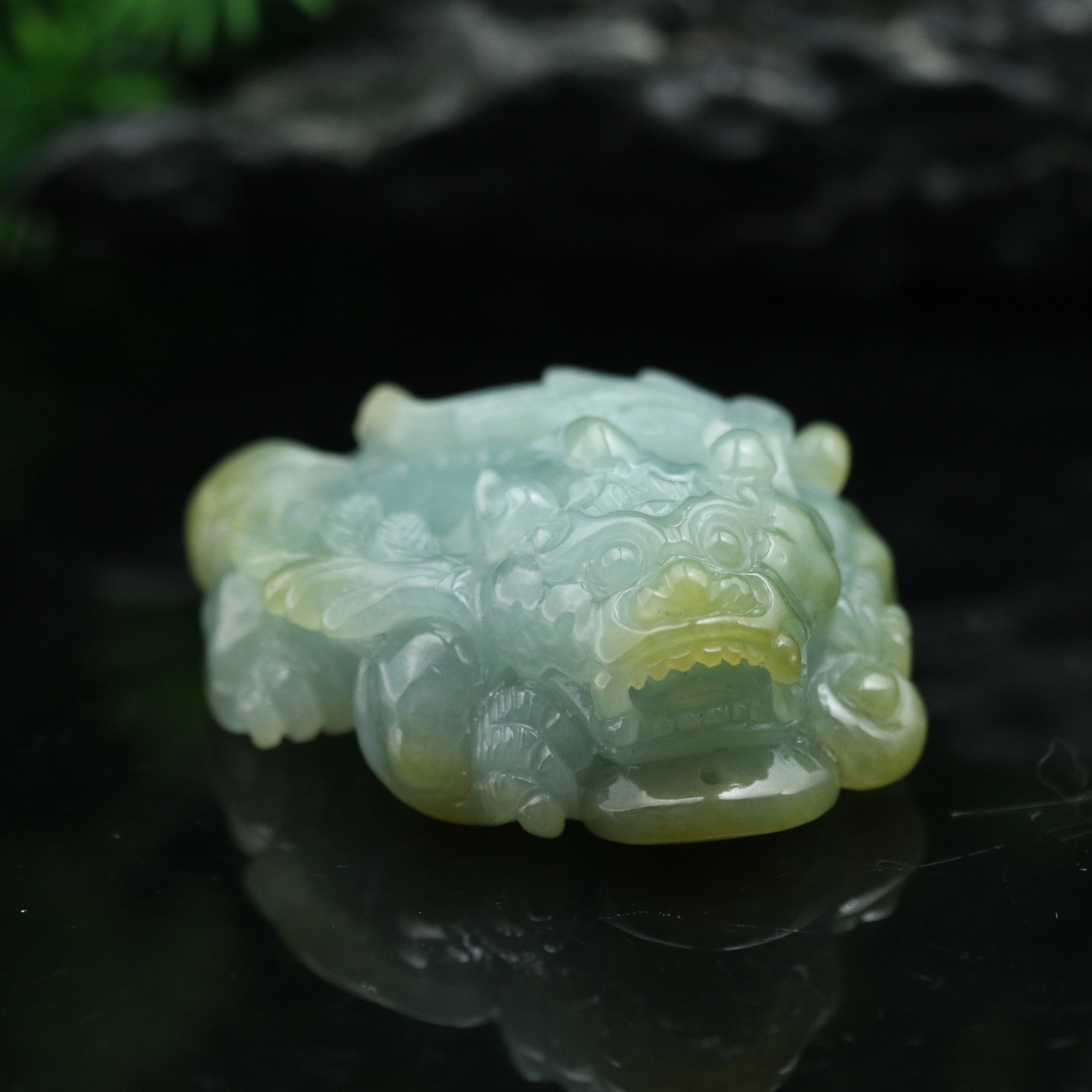 37天然缅甸翡翠A货貔貅/300005/上海嘉禾拍卖