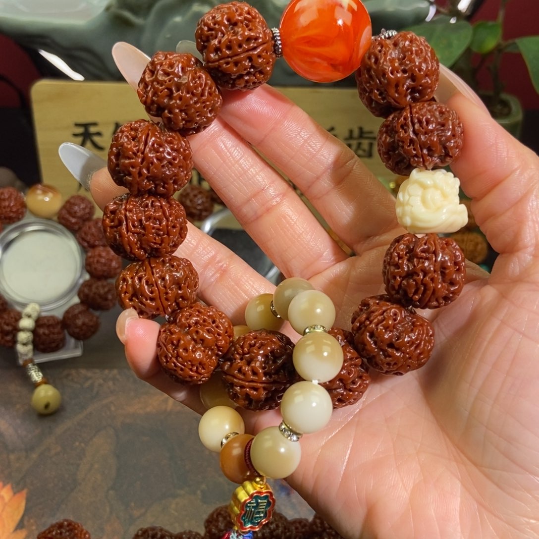 金刚菩提吊坠521。            