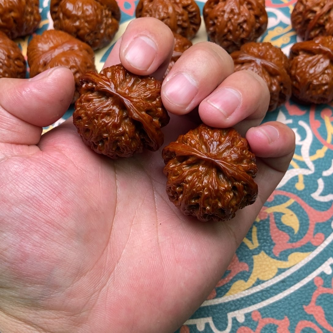 文玩核桃把件002苹果园