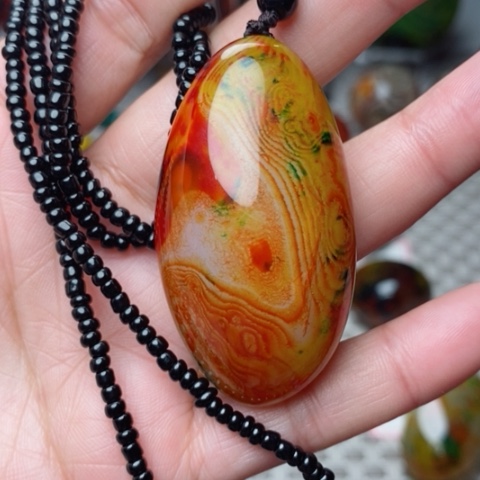 未镶嵌玛瑙/玉髓珠宝奇石