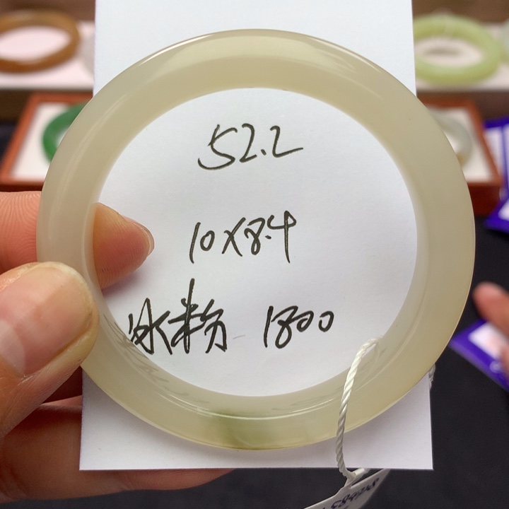 和田玉手镯未镶嵌曐***g