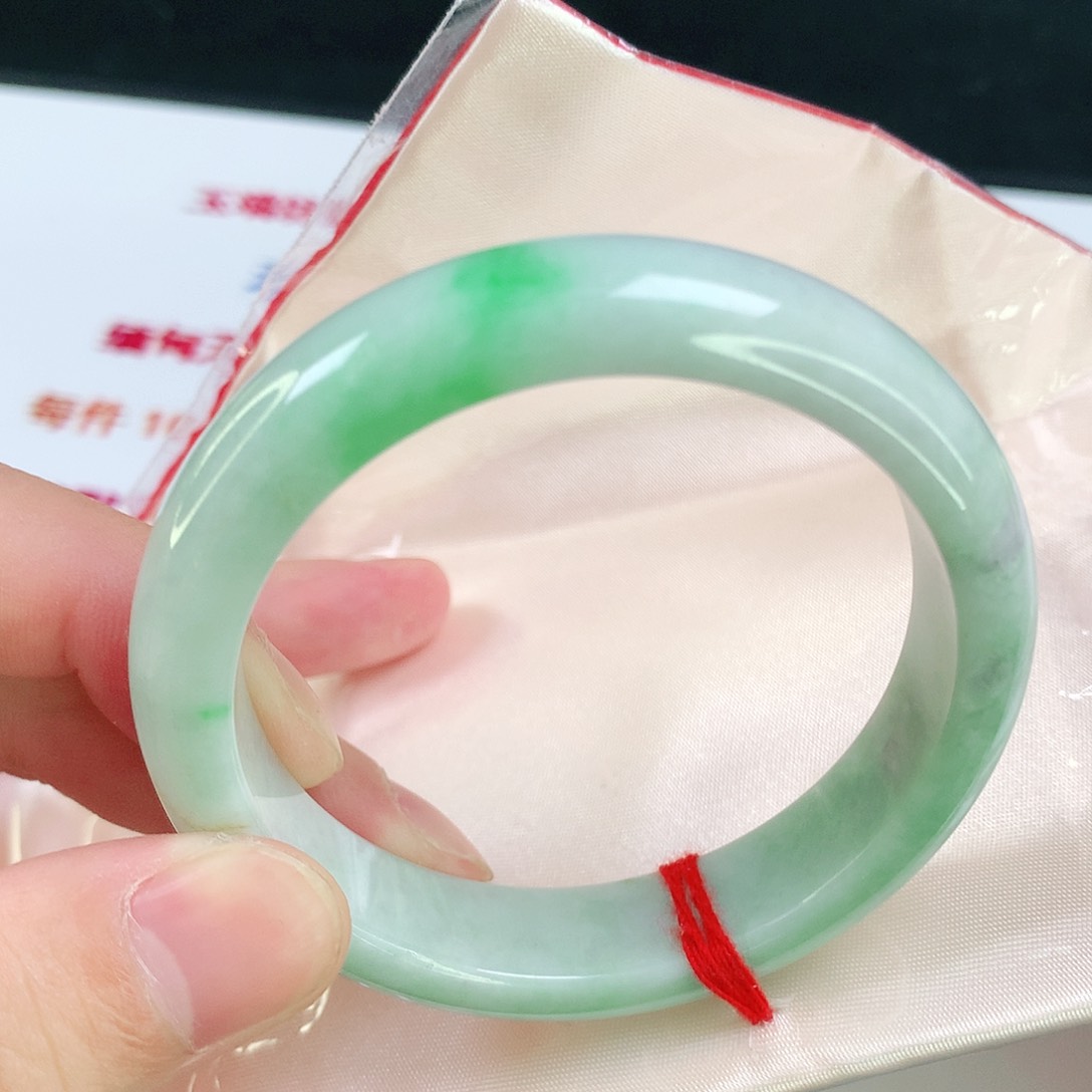 翡翠未镶嵌手镯天然缅甸翡翠