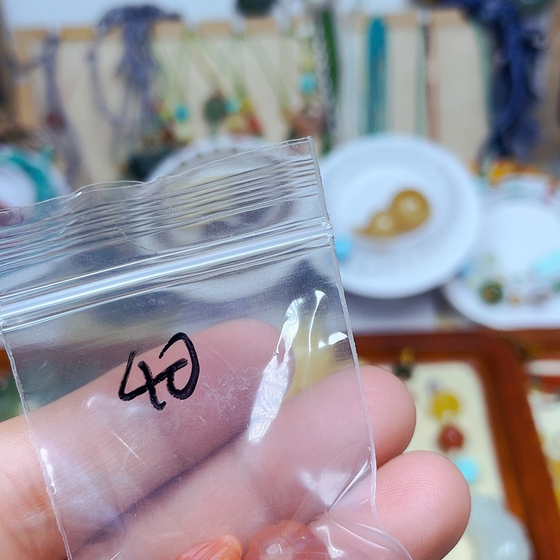 啦***啦南红玛瑙未镶嵌挂件订制