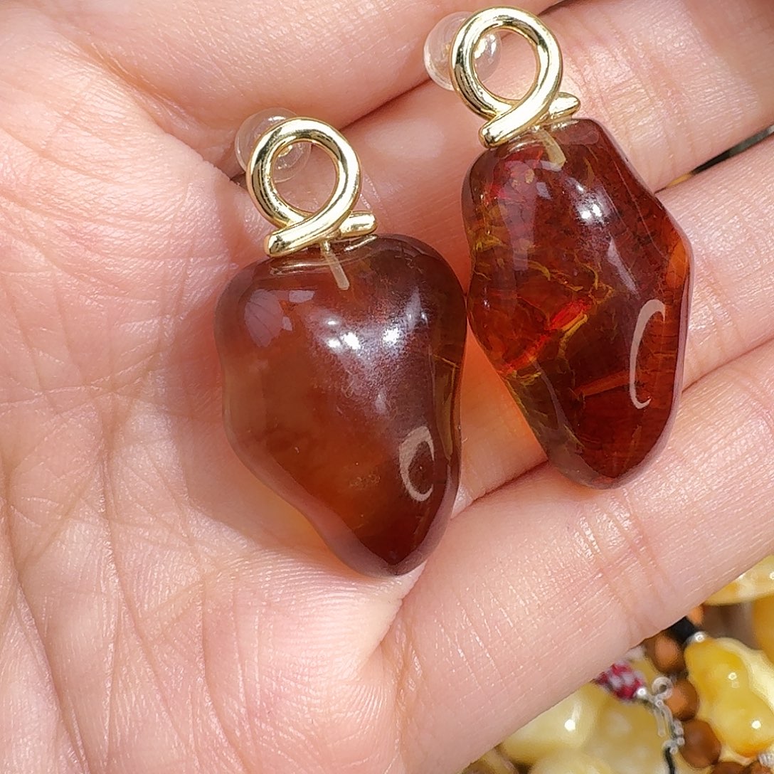 小***子琥珀未镶嵌裸石我