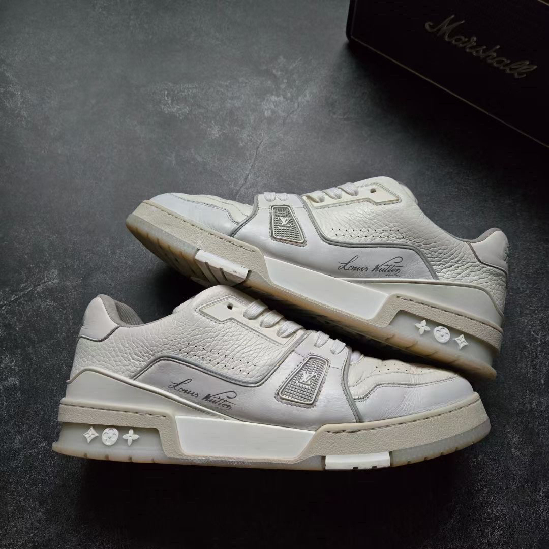95新 LouisVuitton/路易威登 42.5码 TRAINER 白水泥 鞋