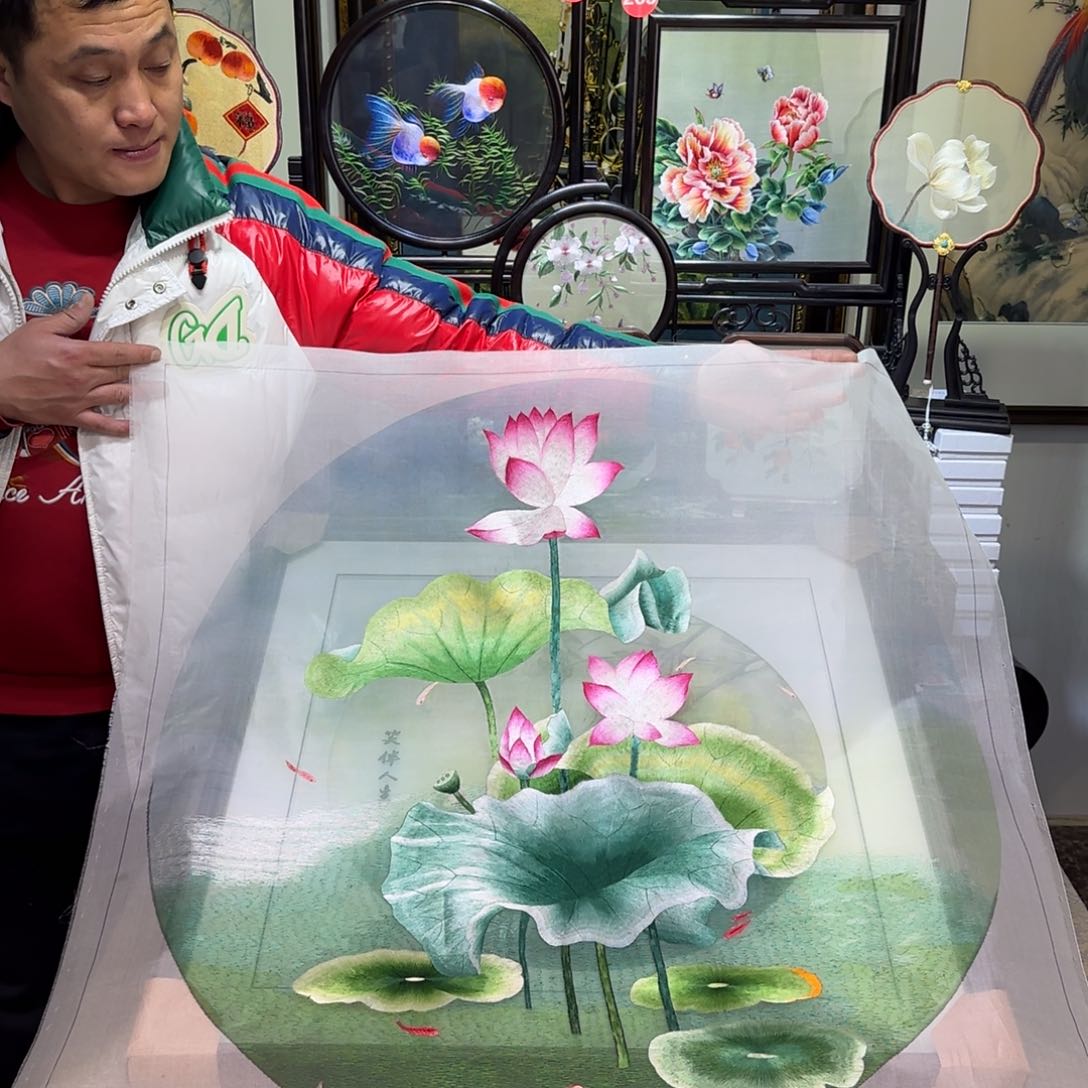 刺绣刺绣工艺精湛