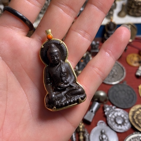 泥塑任****4小元素品相完美