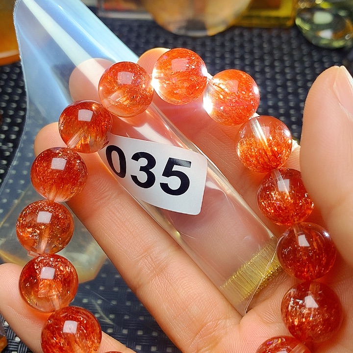 顺***子非金属非金属女士手串