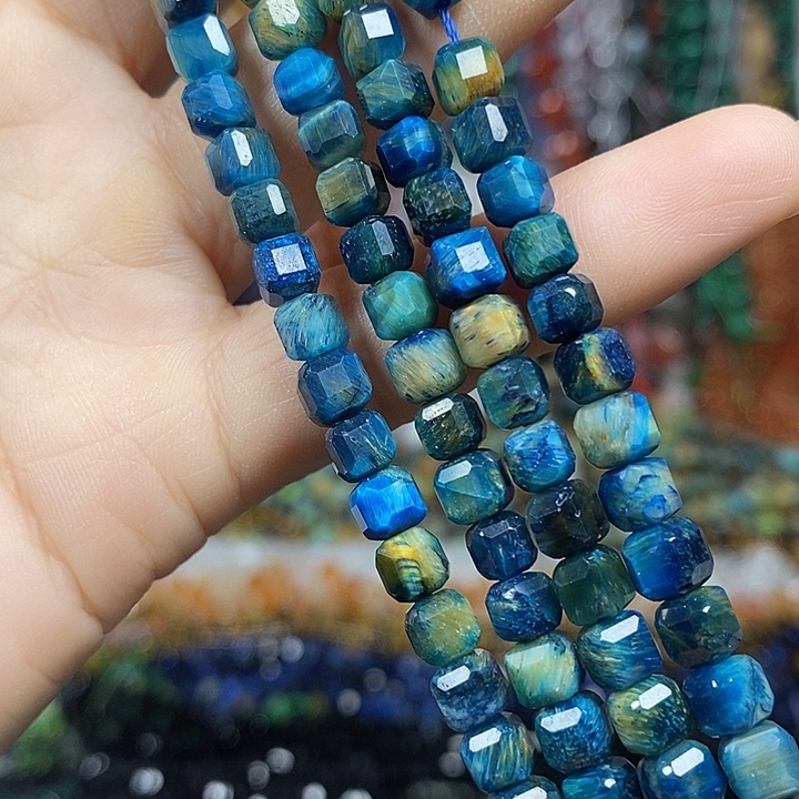 玛瑙/玉髓未镶嵌珠宝半成品虎眼切面方糖卡5+一条