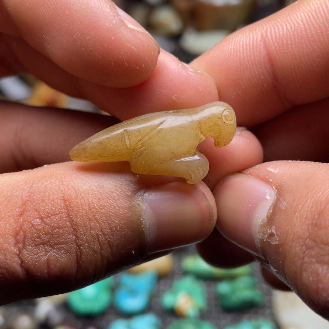 和田玉（糖玉）未镶嵌挂件