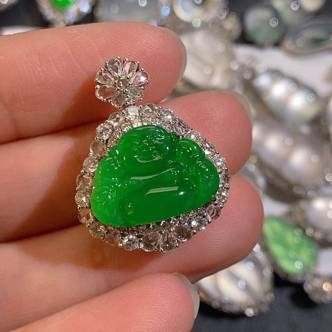 翡翠颈饰18K金镶嵌天然缅甸A货翡翠