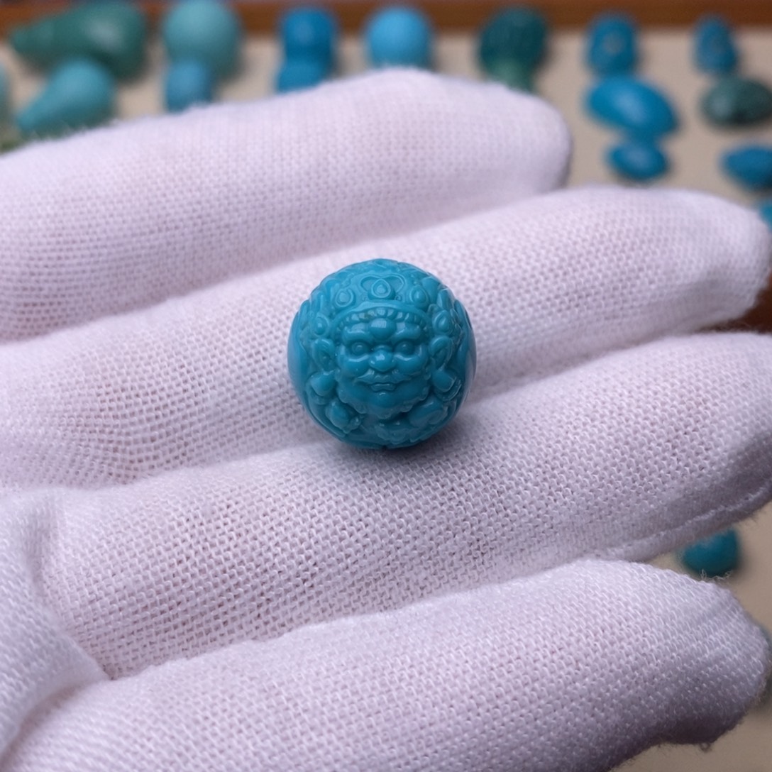 绿松石未镶嵌绿松石黄财神14.9