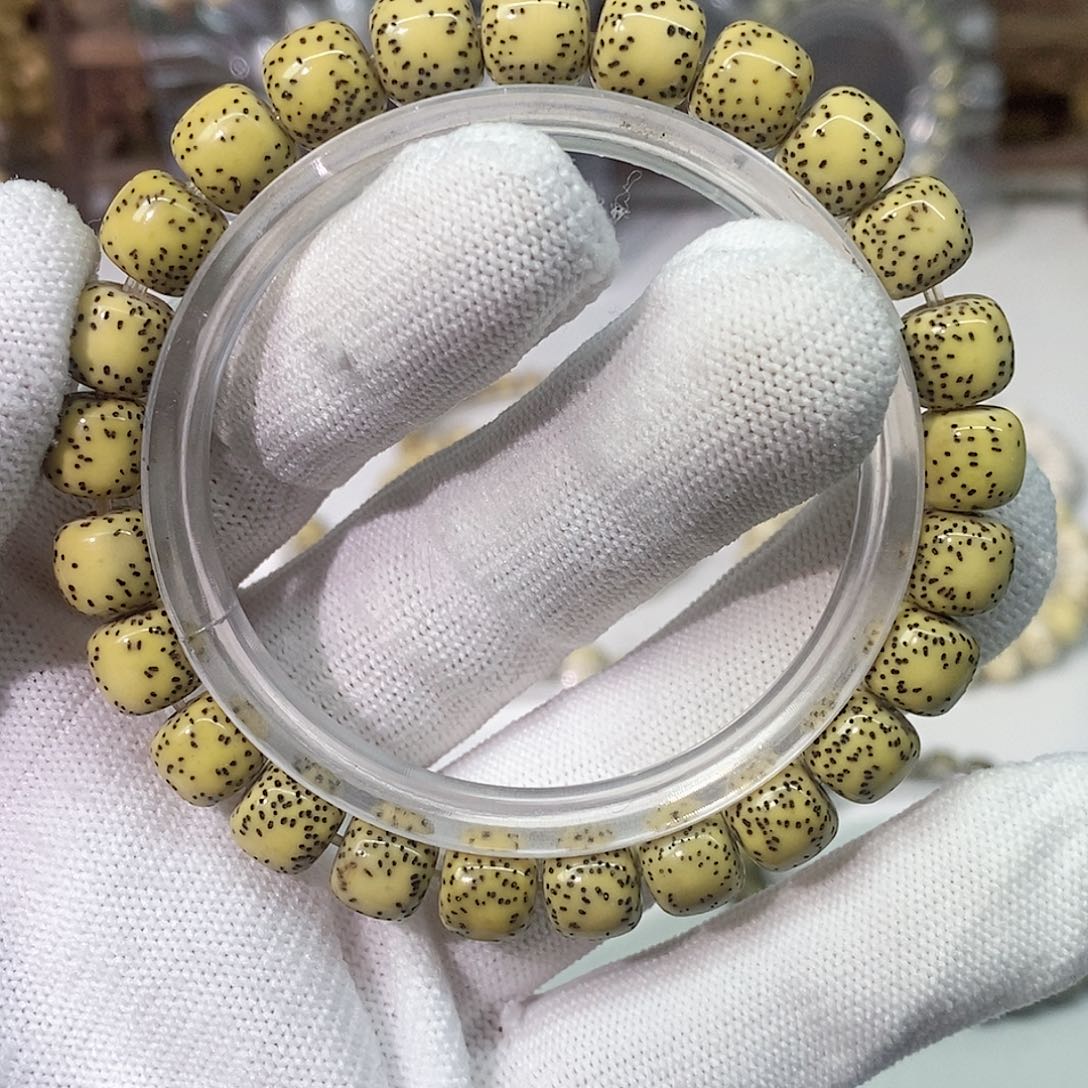 星月菩提吊坠一**心原生态