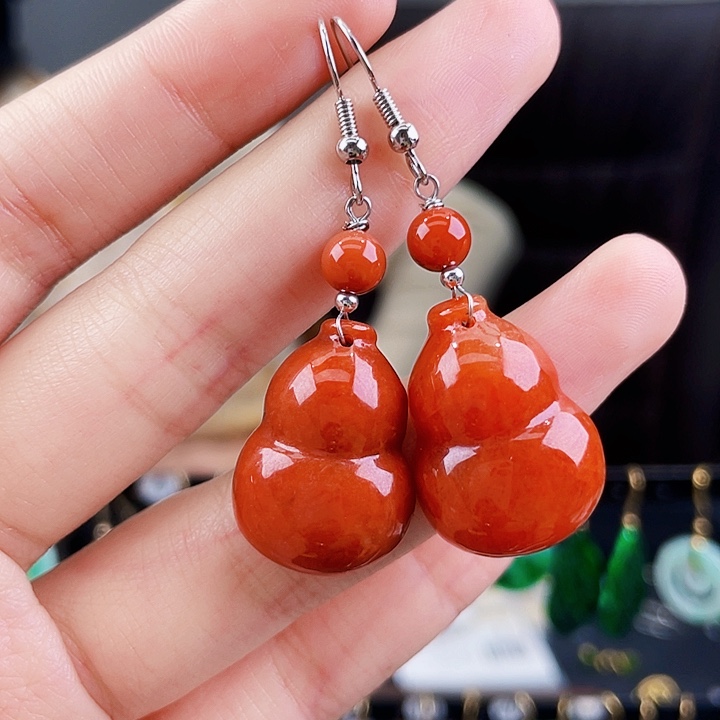 翡翠耳饰未镶嵌饰品