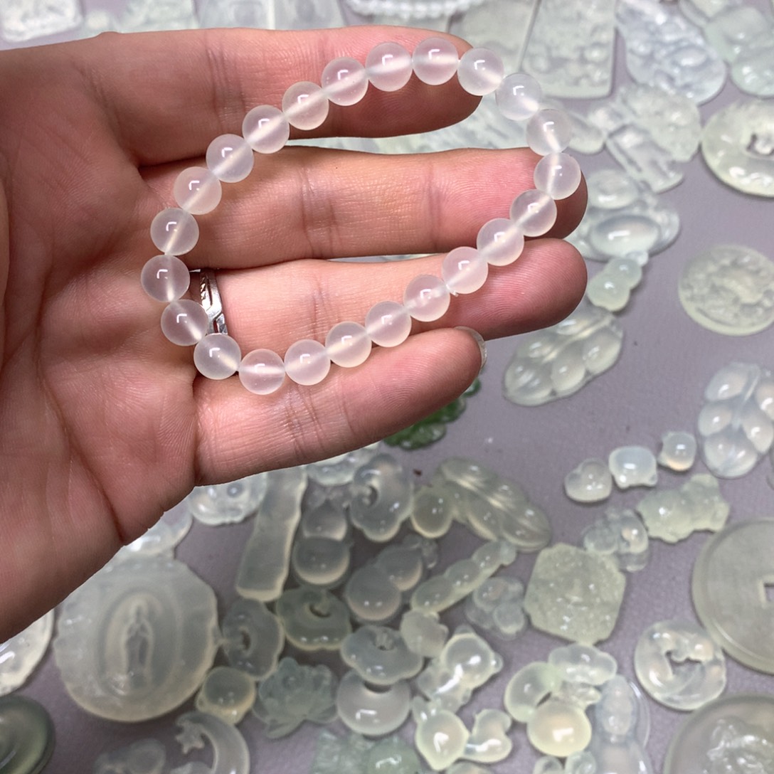 蛇纹石玉颈饰未镶嵌欢*