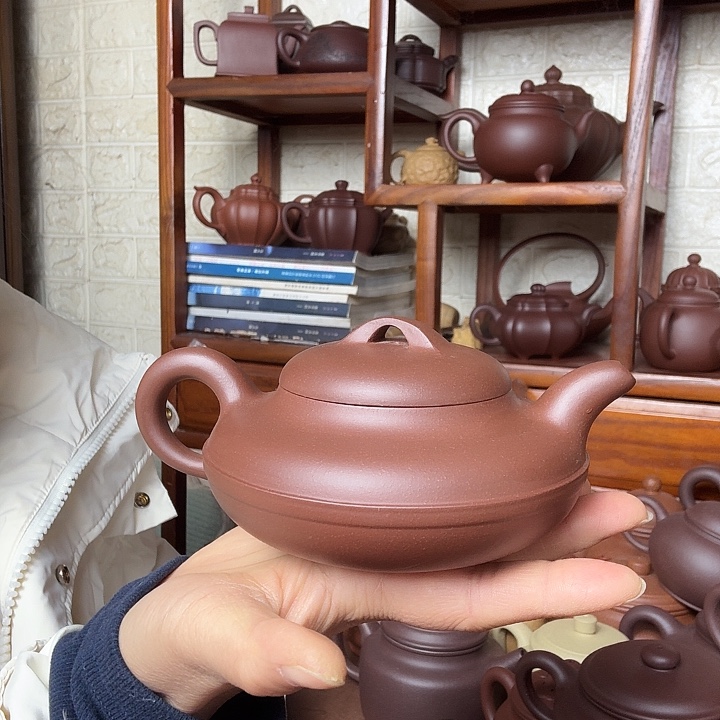 澹***云紫砂茶壶线圆300cc底槽清精工半手工