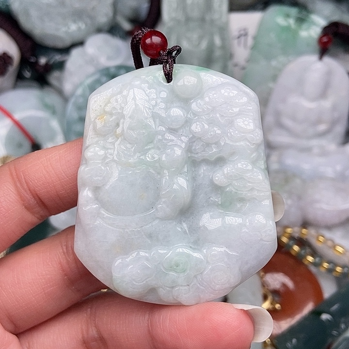 颈饰未镶嵌翡翠翡翠