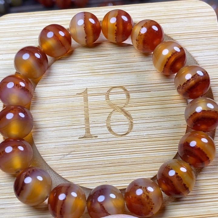 一***窝玛瑙/玉髓未镶嵌手链