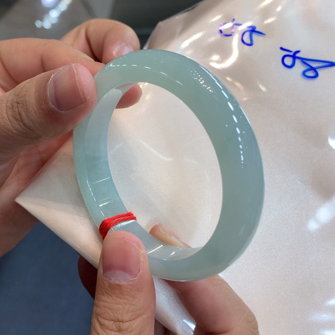 翡翠未镶嵌手镯手镯