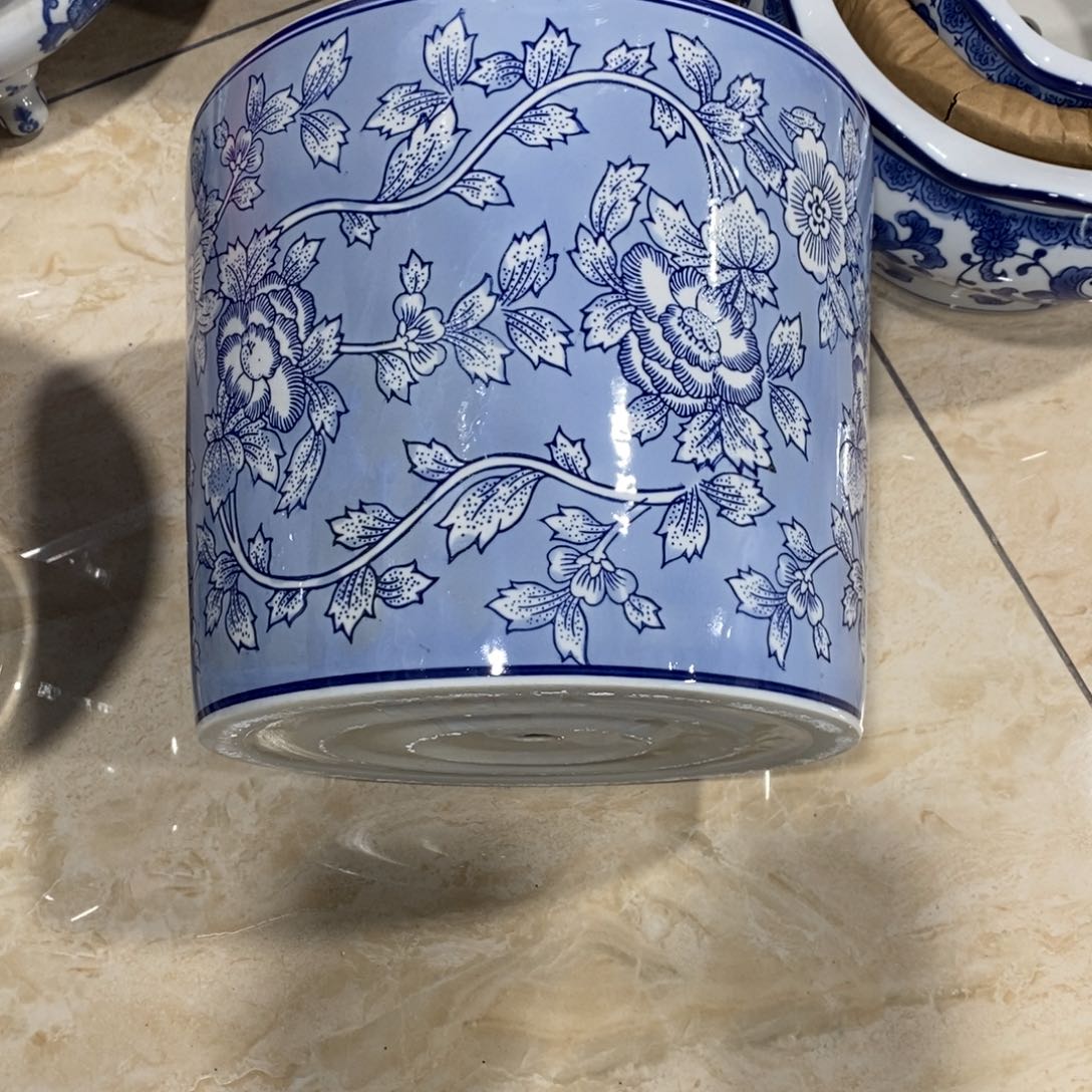 【闪购商品】摆件胡*根陶瓷花盆摆件……