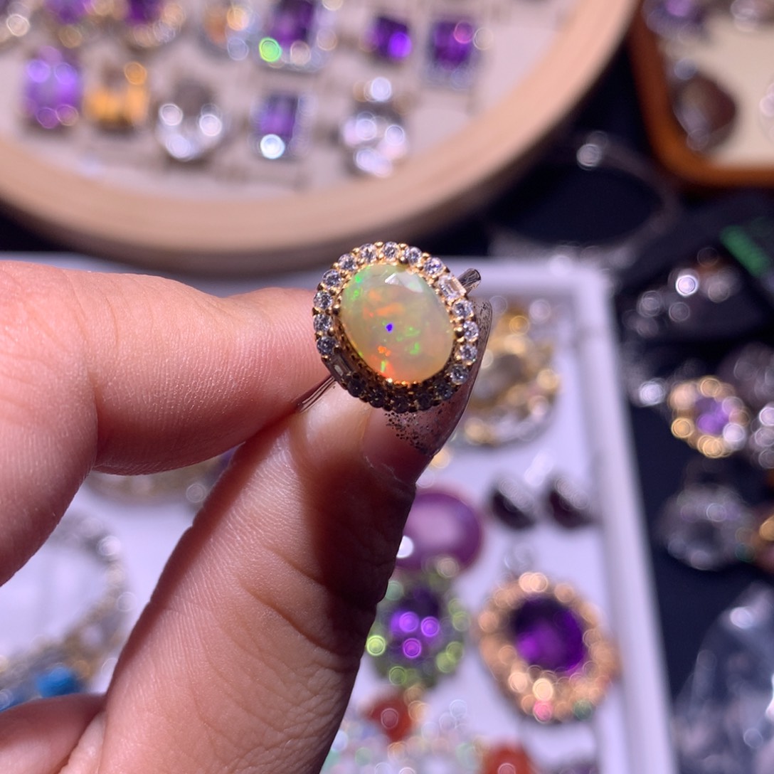 【闪购商品】银S925镶嵌戒指水晶戒指